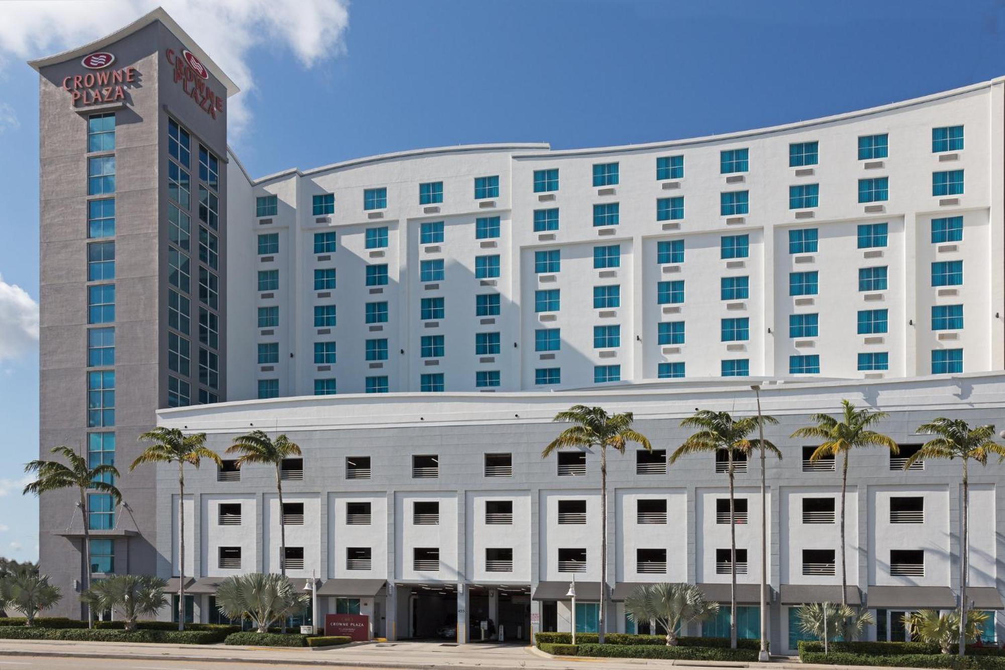 Crowne Plaza Hotel & Resorts Fort Lauderdale Airport/ Cruise, An Ihg Hotel Exterior foto