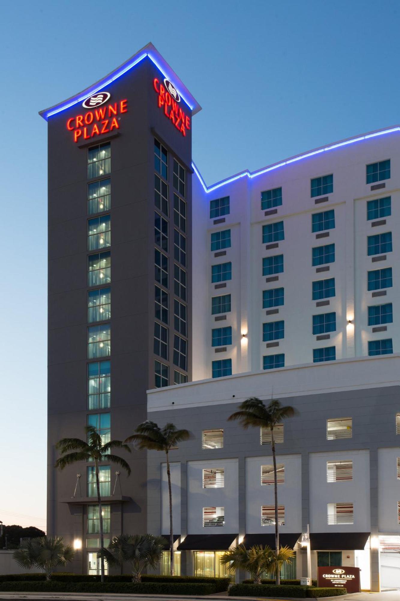 Crowne Plaza Hotel & Resorts Fort Lauderdale Airport/ Cruise, An Ihg Hotel Exterior foto